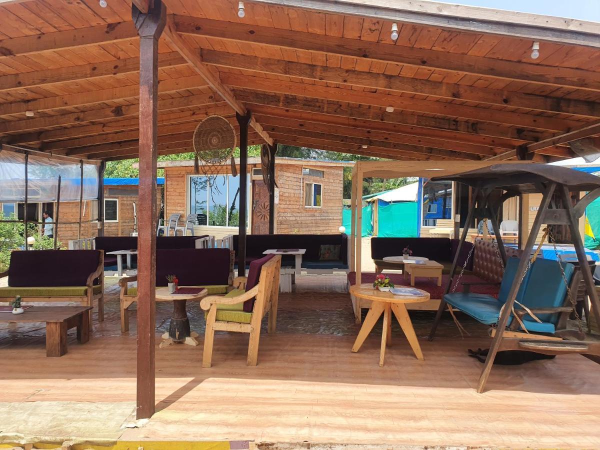 Love Temple Beach Resort Arambol Exterior foto